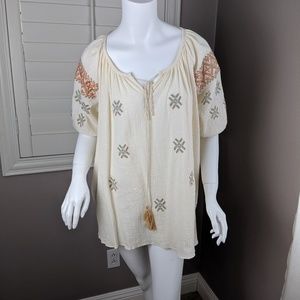 Moirai Boho Embroidred Top